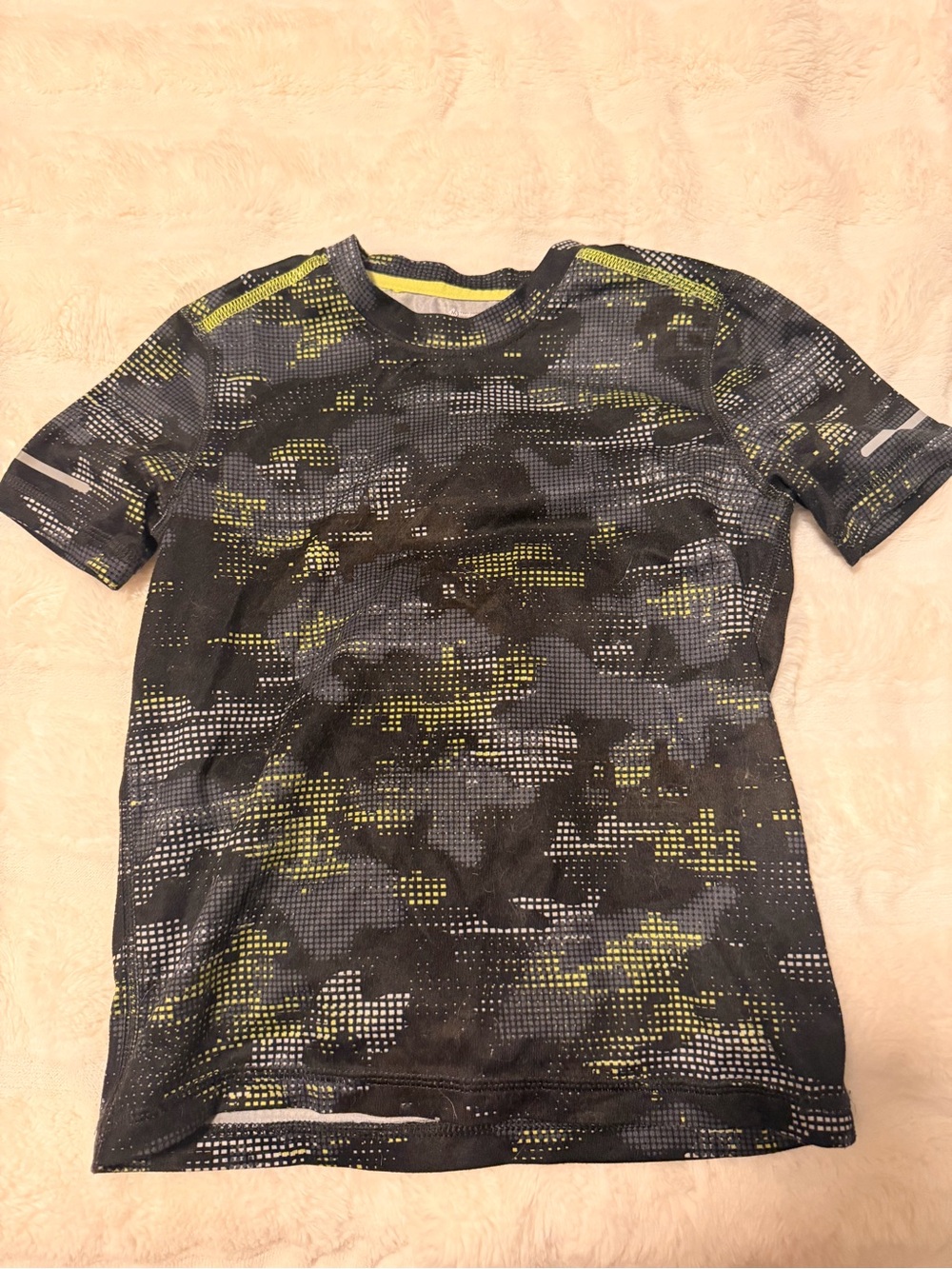 Boys Short Sleeve Active Tee - Black & Yellow Camo Print